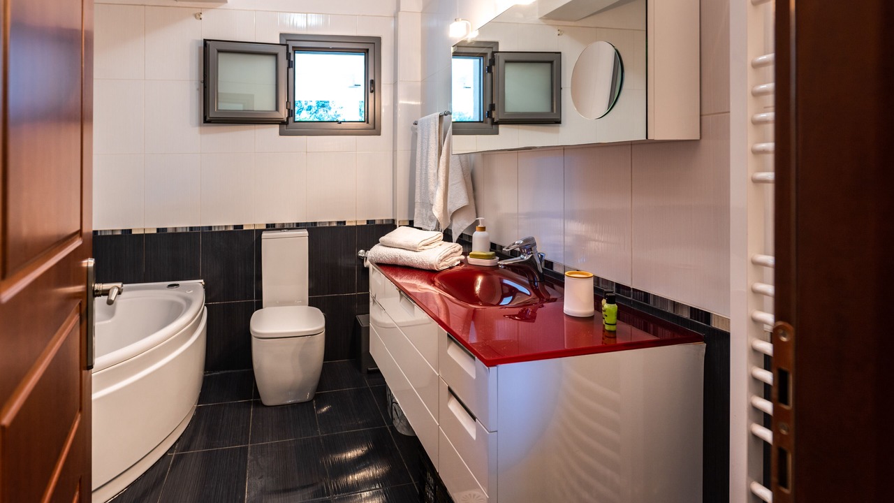 Photo of Bathroom in Argostoli Town