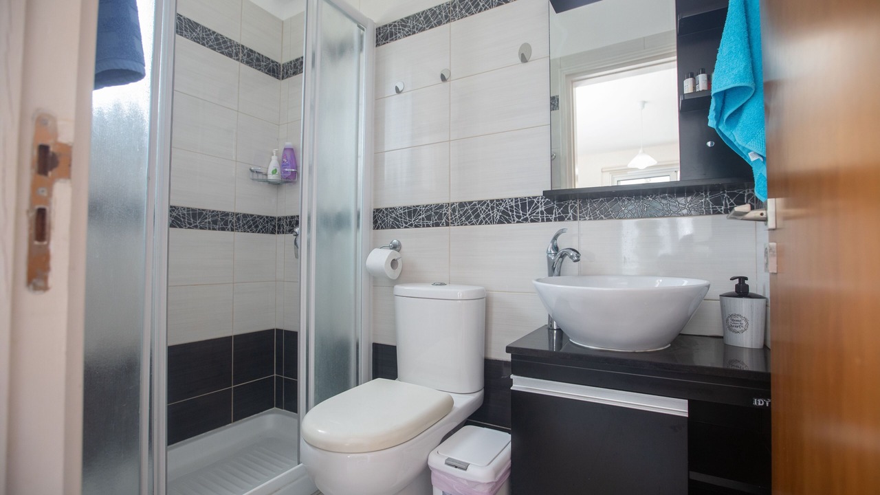Photo of Bathroom in Pernera