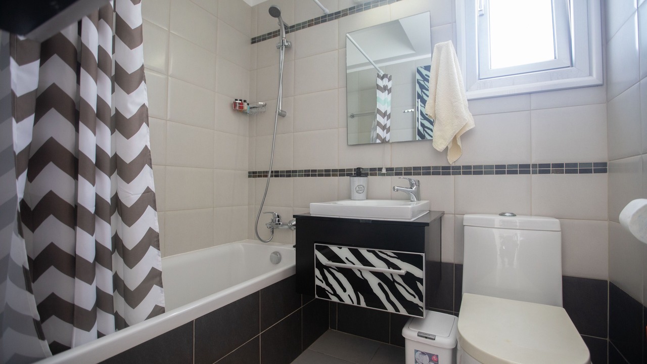 Photo of Bathroom in Pernera