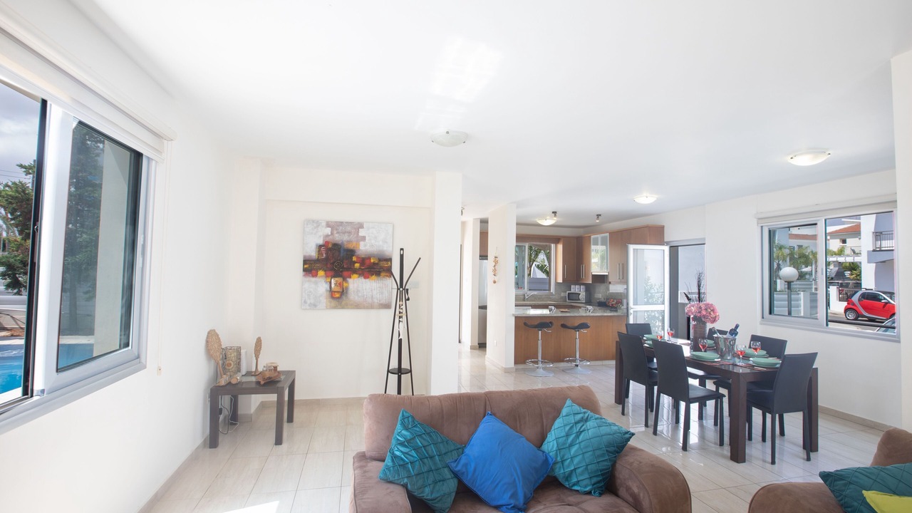 Photo of Livingroom in Pernera