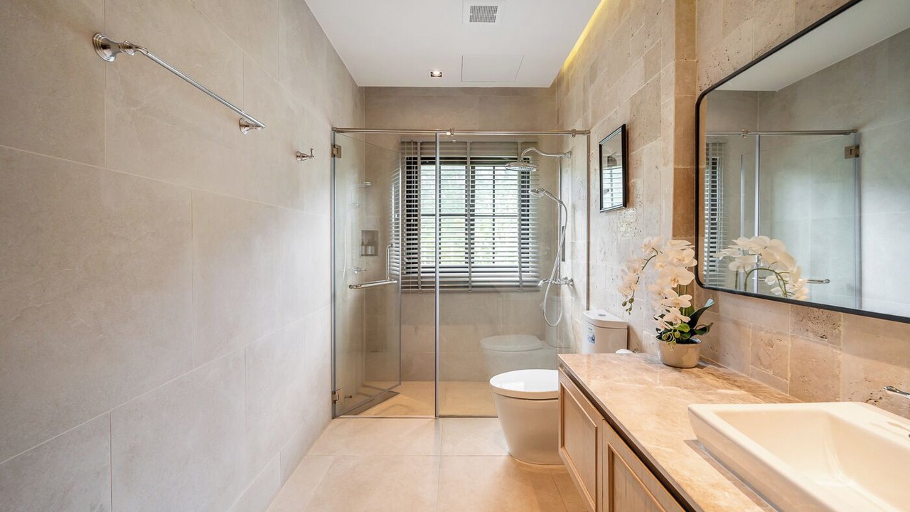Photo of Bathroom in Klang Dong