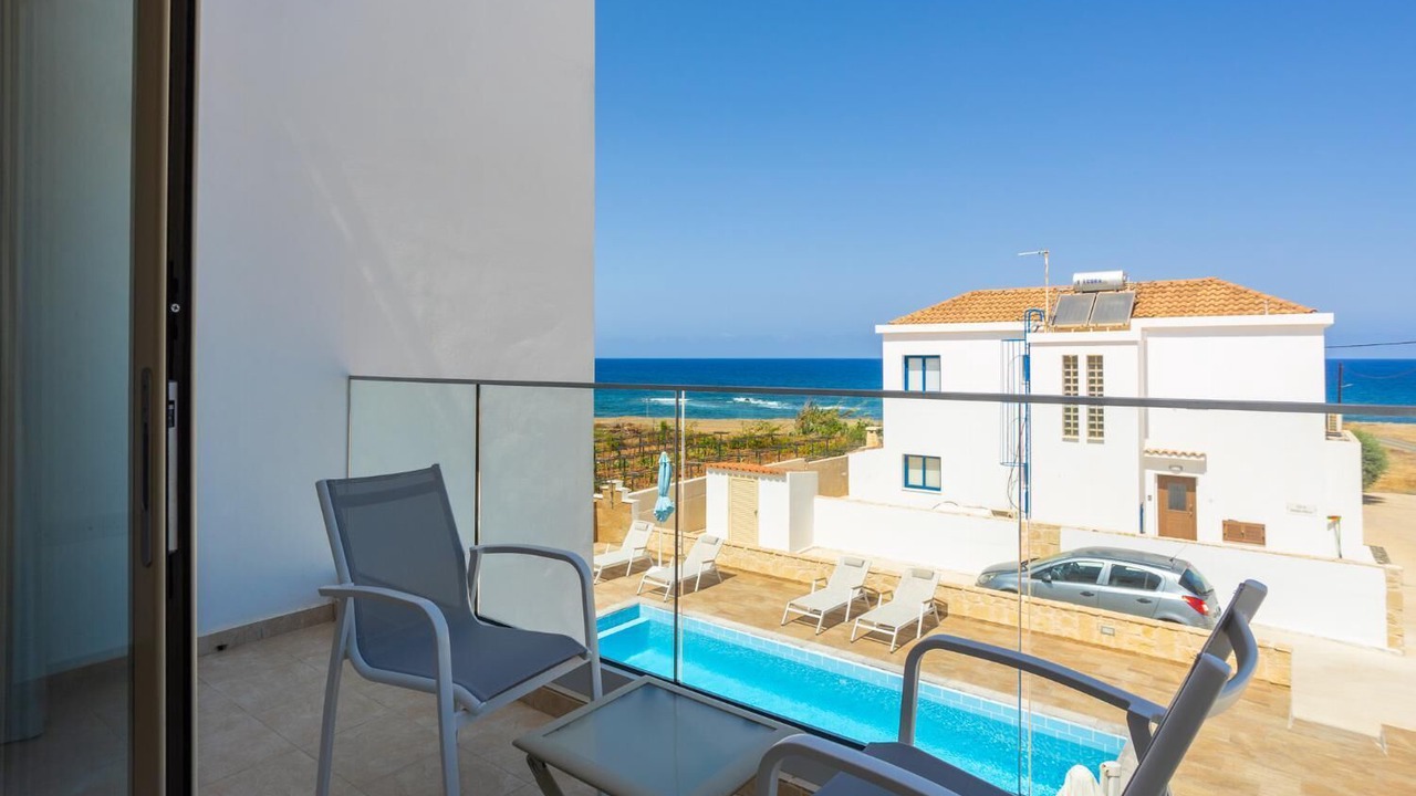 Photo of Patio Balcony in Pomos