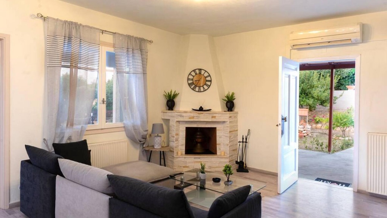 Photo of Livingroom in Skotino