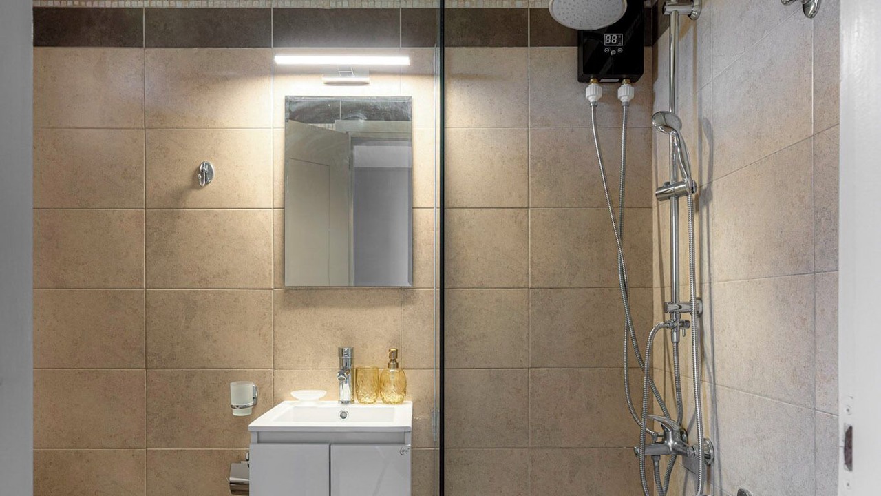 Photo of Bathroom in Gazi