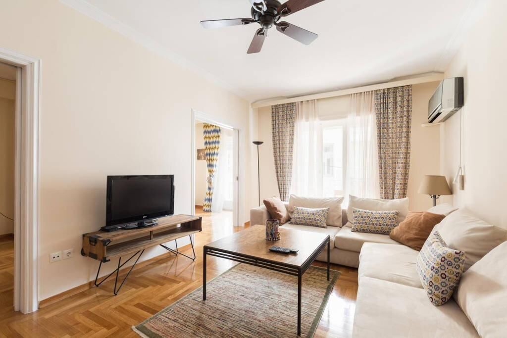 Photo of Livingroom in Kolonaki