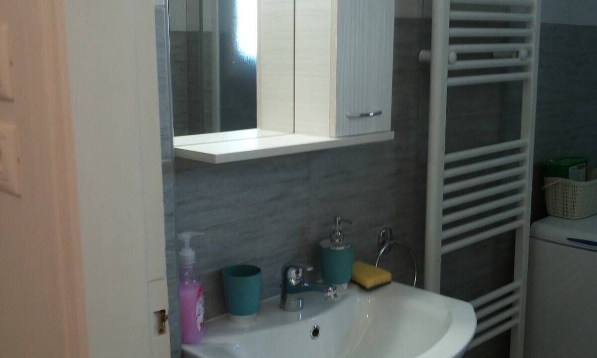 Photo of Bathroom in Kypseli
