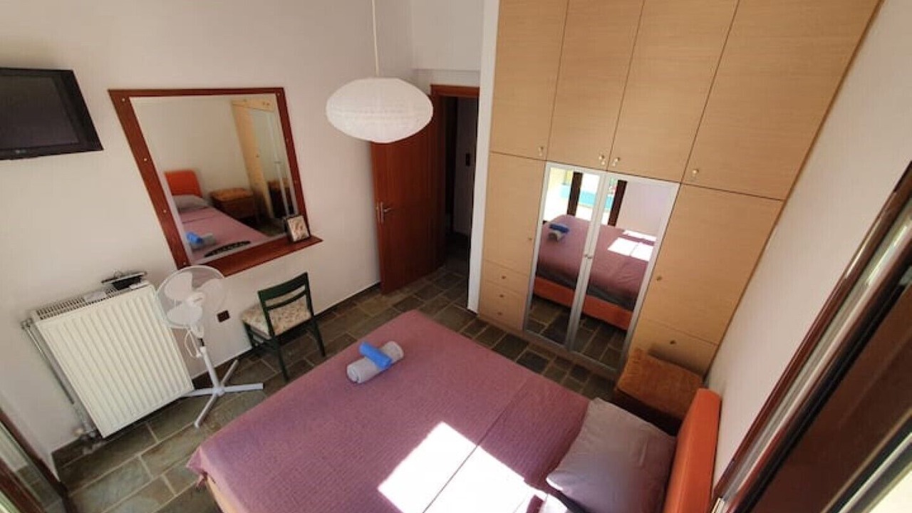 Photo of Bedroom in Diasella