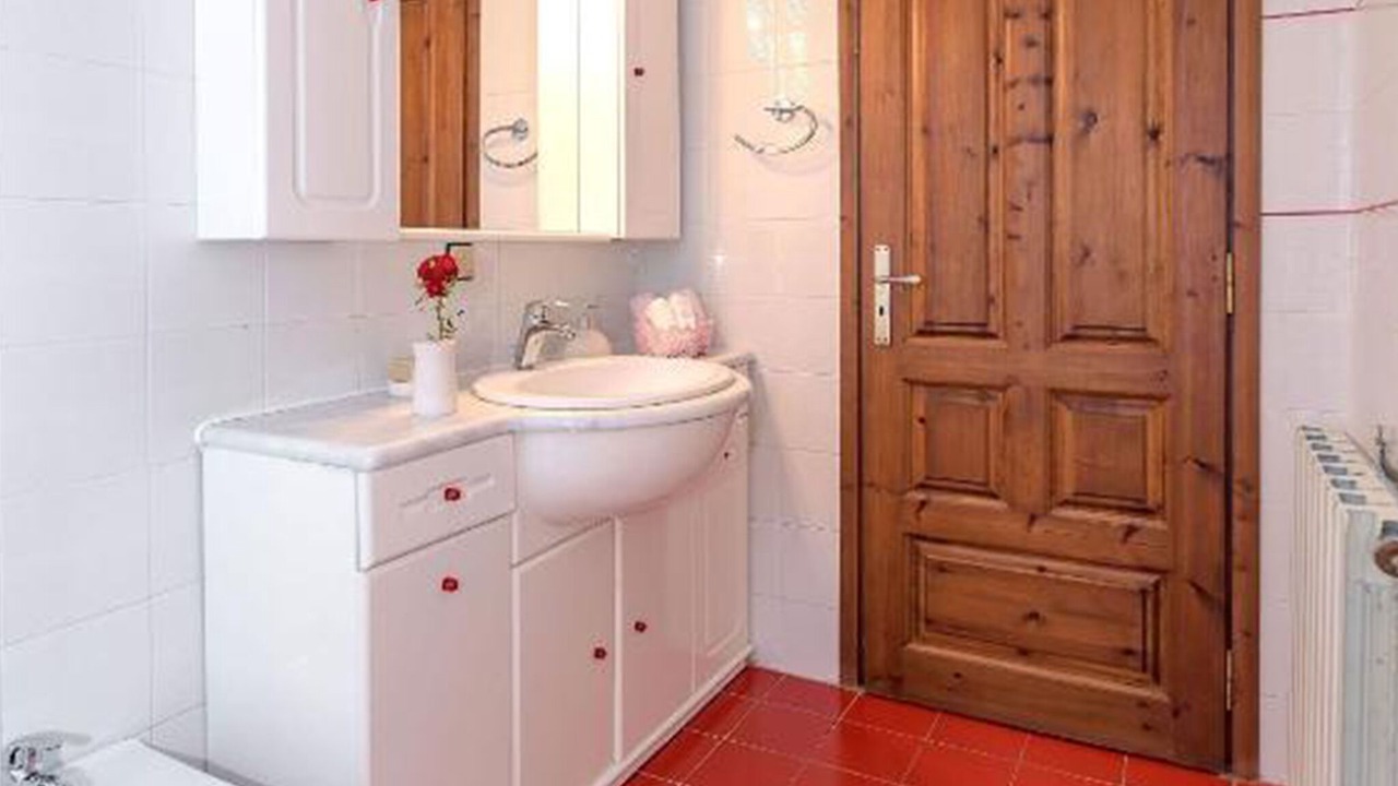 Photo of Bathroom in Maleme