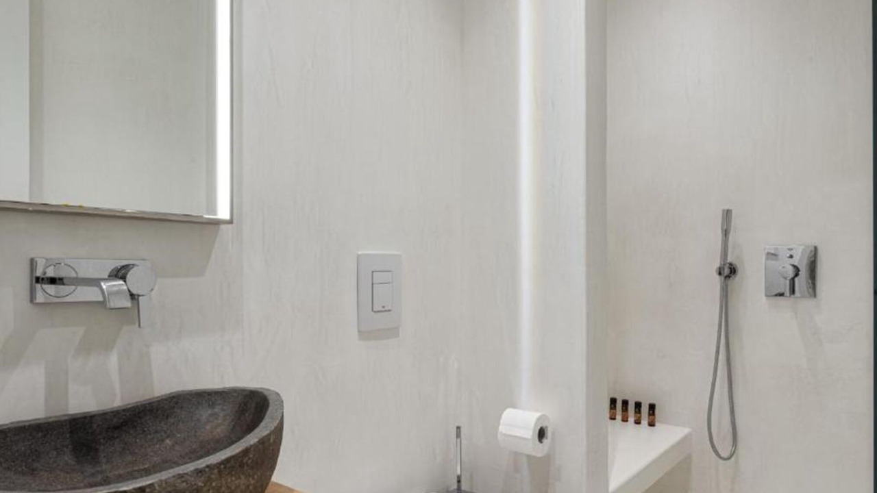 Photo of Bathroom in Agios Ioannis
