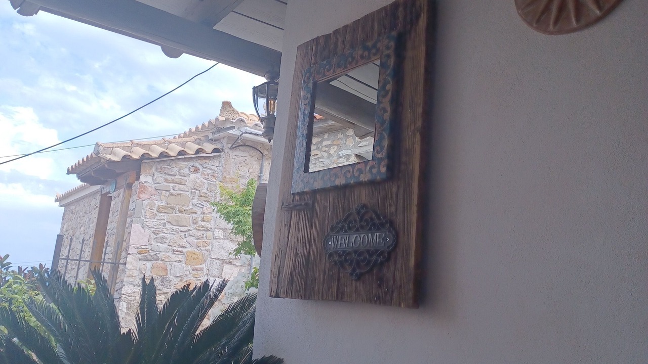 Photo of Outdoor in Aipeia