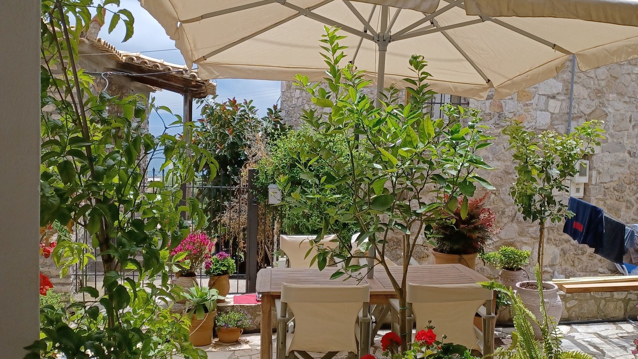 Photo of Outdoor in Aipeia