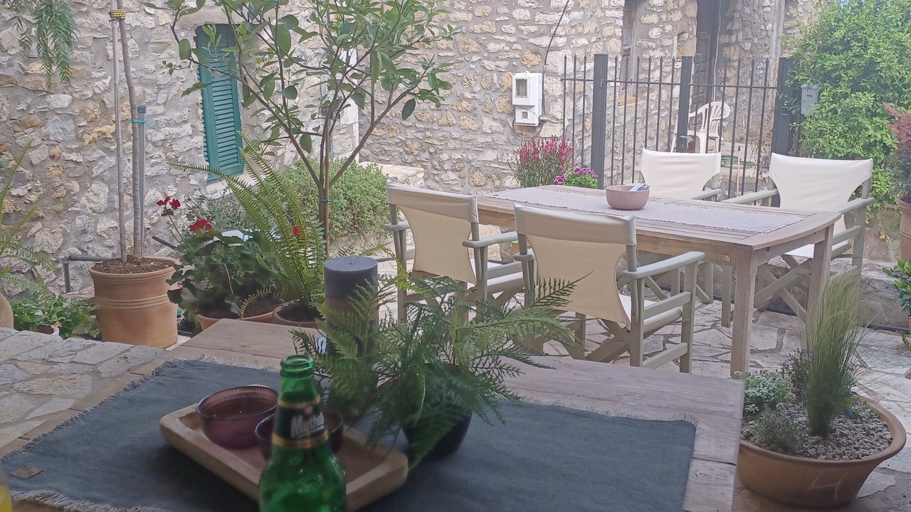 Photo of Outdoor in Aipeia