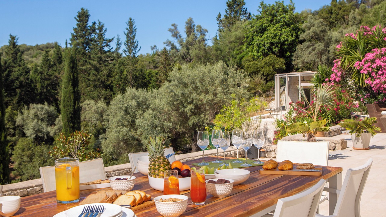 Photo of Outdoor in Evgiros