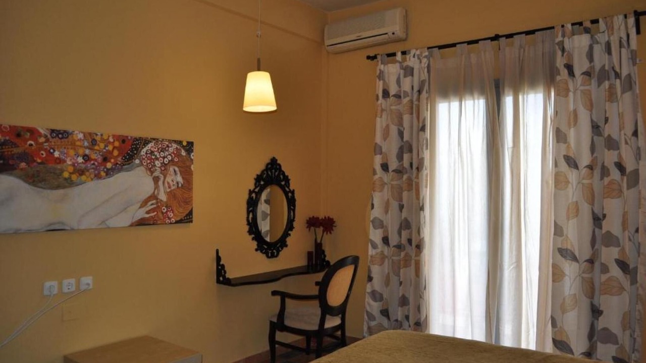 Photo of Bedroom in Kamena Vourla