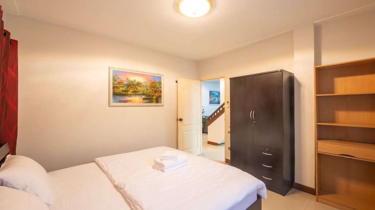 Photo of Bedroom in Wua Lai