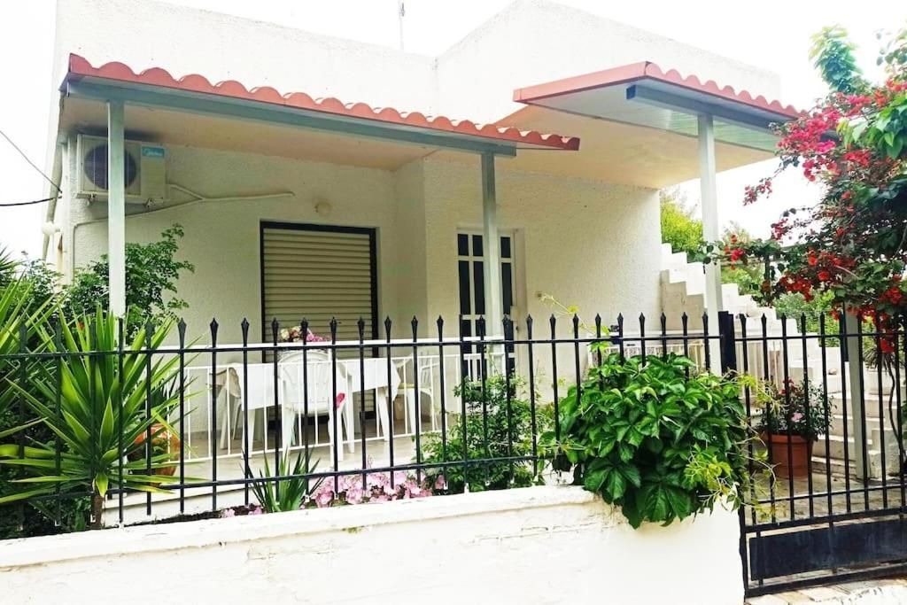 Photo of Patio Balcony in Oropos