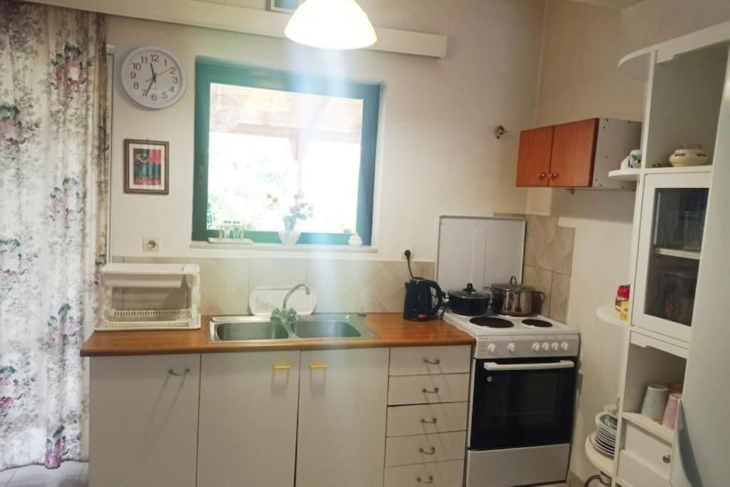 Photo of Kitchen in Oropos