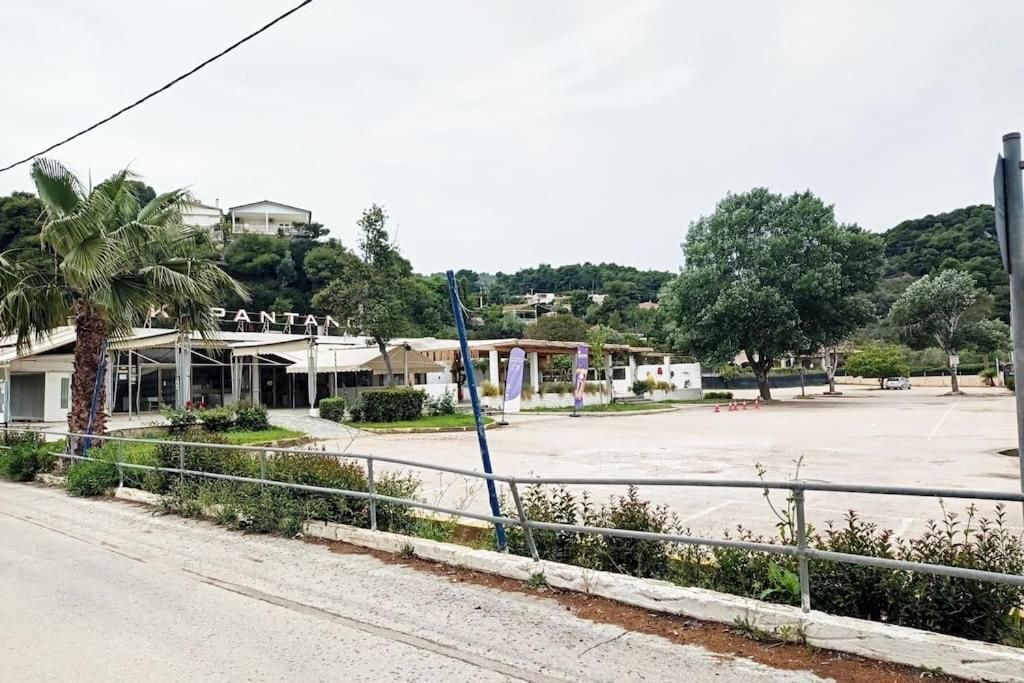 Photo of Outdoor in Oropos