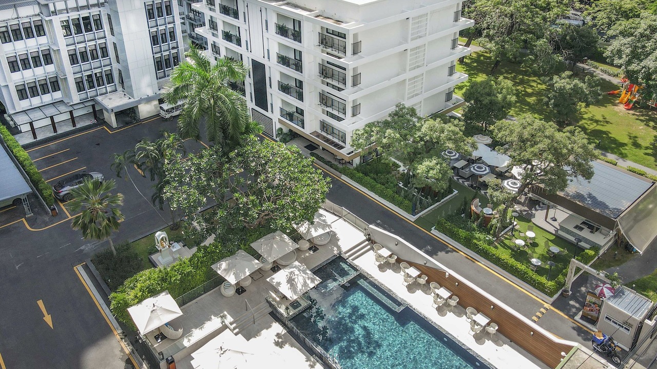 Photo of Outdoor in Khlong Toei Nuea