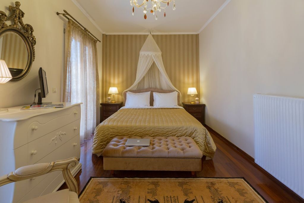 Photo of Bedroom in Alepou