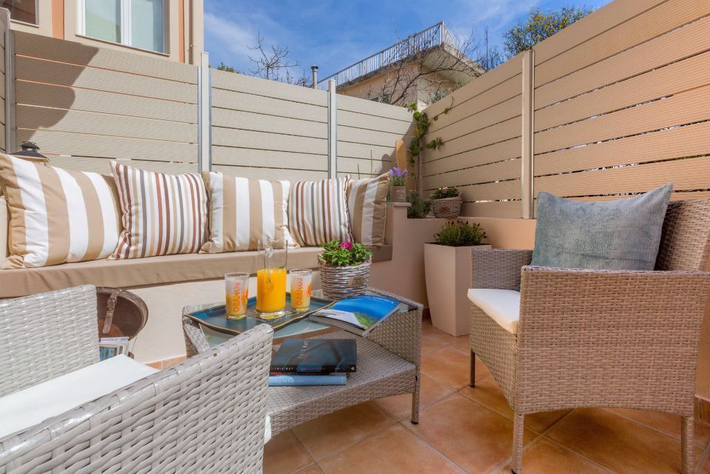 Photo of Patio Balcony in Alepou