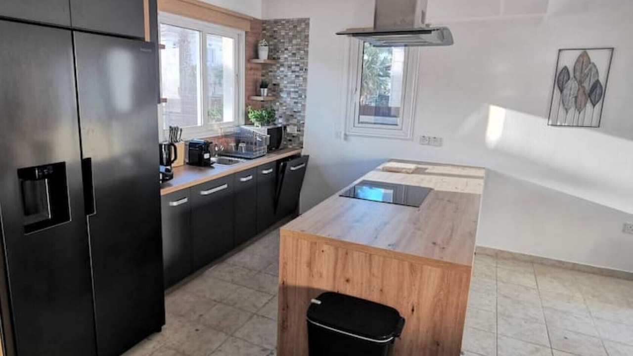 Photo of Kitchen in Paralimni