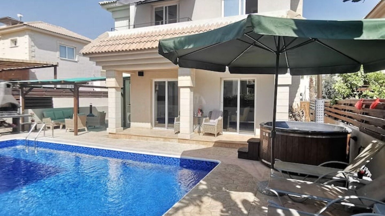 Photo of Outdoor in Paralimni