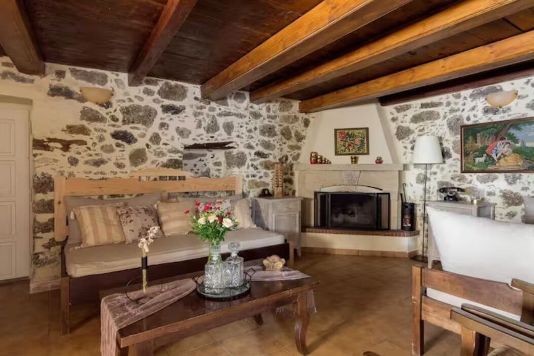 Photo of Livingroom in Zaros
