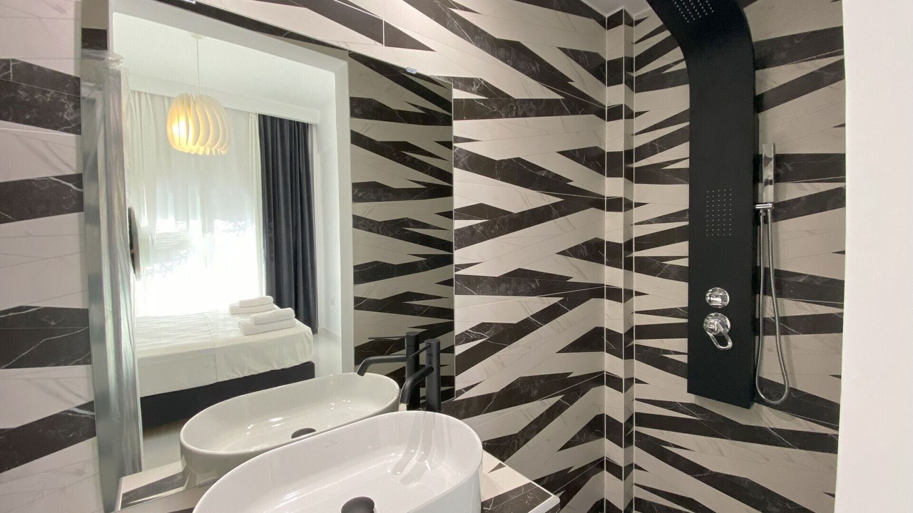 Photo of Bathroom in Nipos