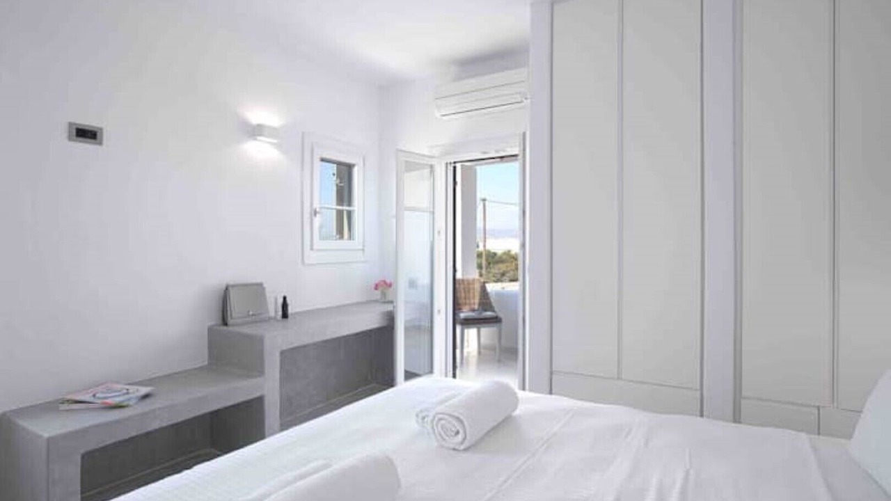 Photo of Bedroom in Paros