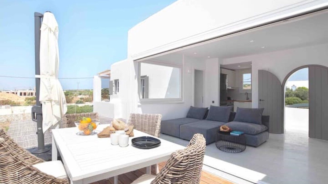 Photo of Outdoor in Paros