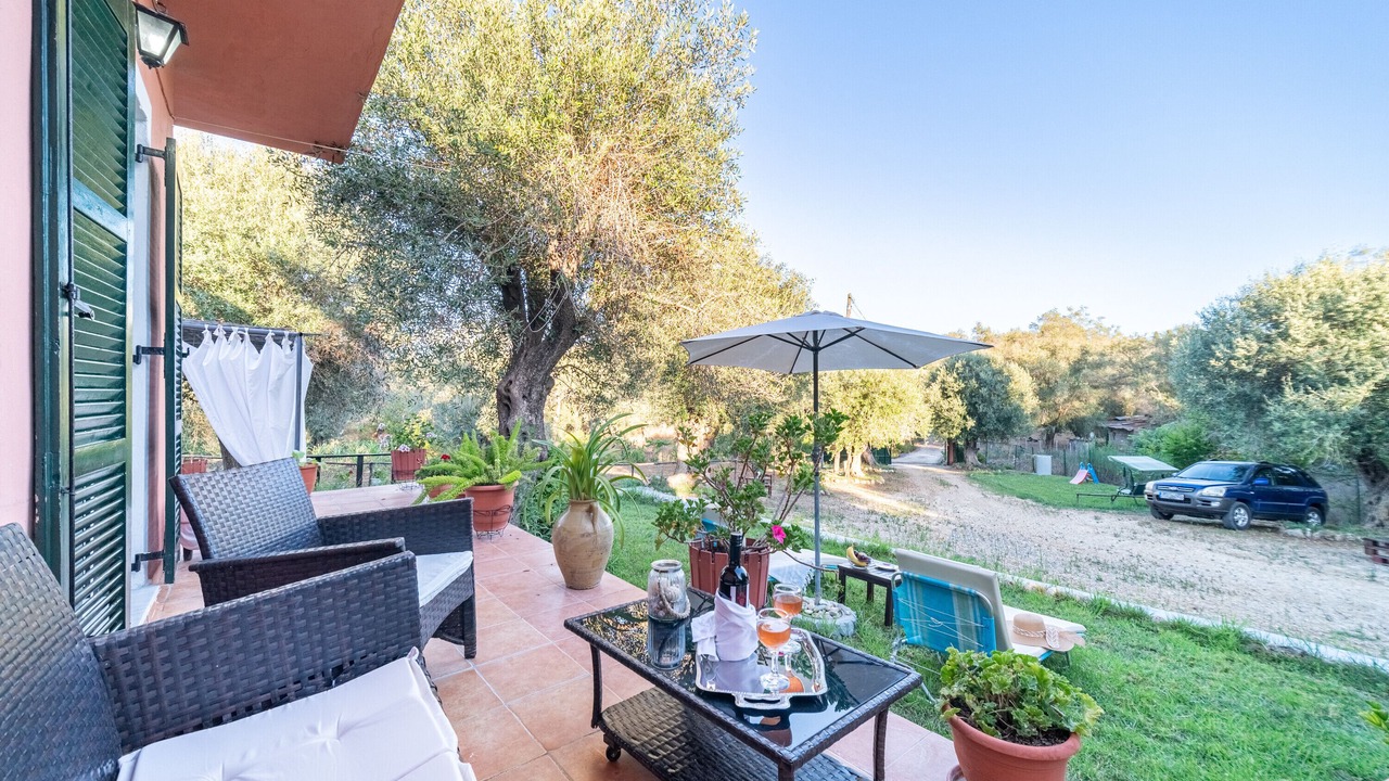 Photo of Patio Balcony in Argyrades