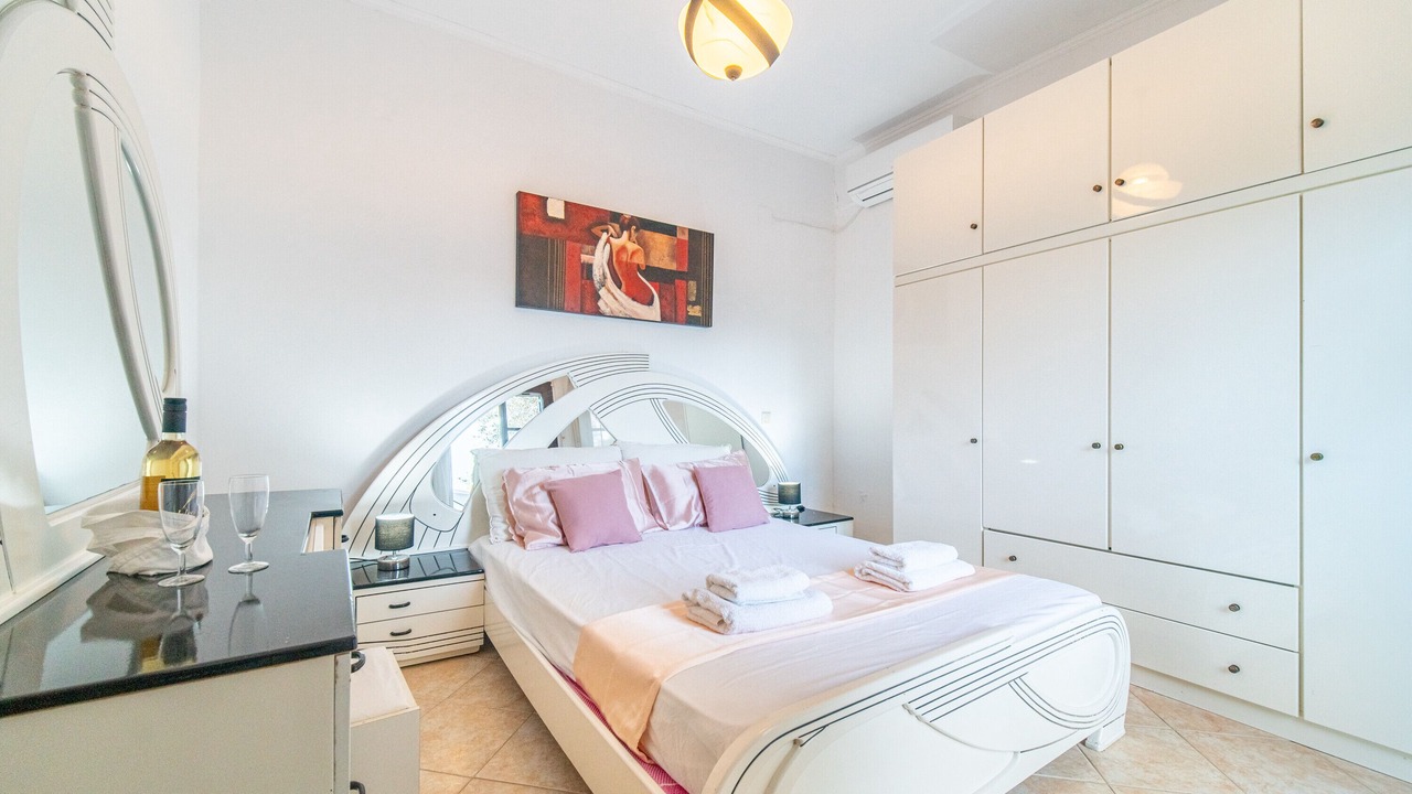 Photo of Bedroom in Argyrades