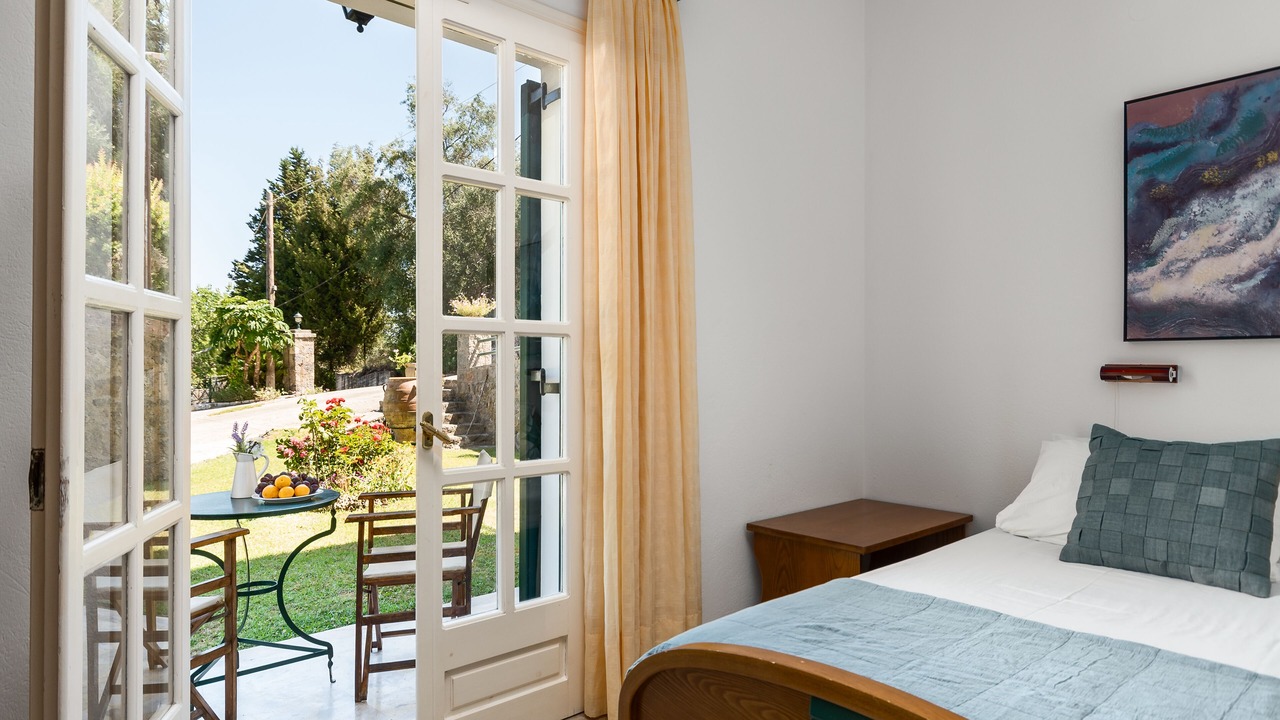 Photo of Livingroom in Messonghi