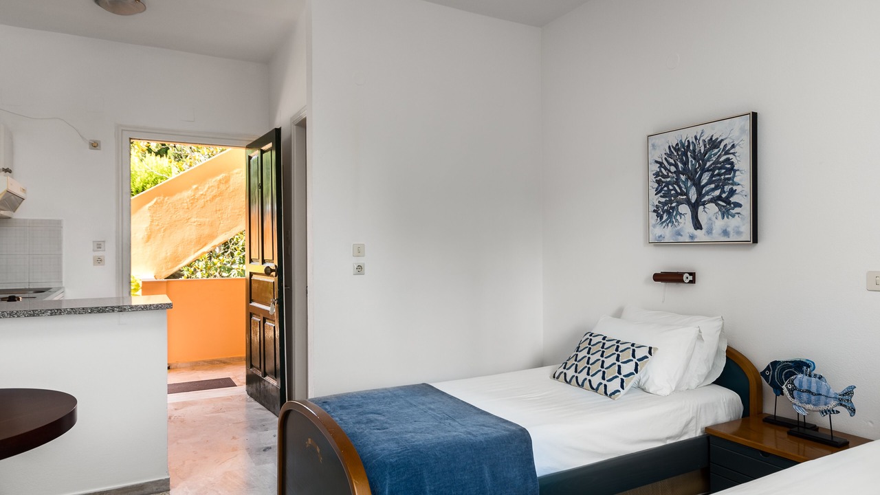 Photo of Bedroom in Messonghi