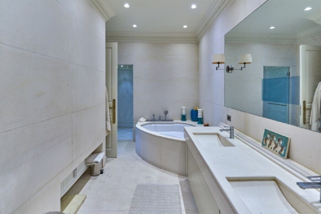Photo of Bathroom in Athens City Centre