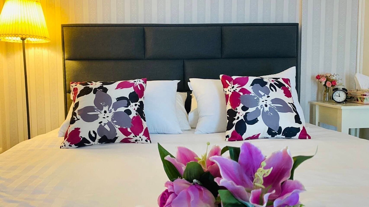 Photo of Bedroom in Khlong Kluea
