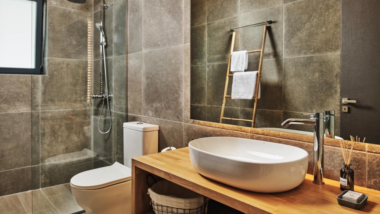 Photo of Bathroom in Argassi