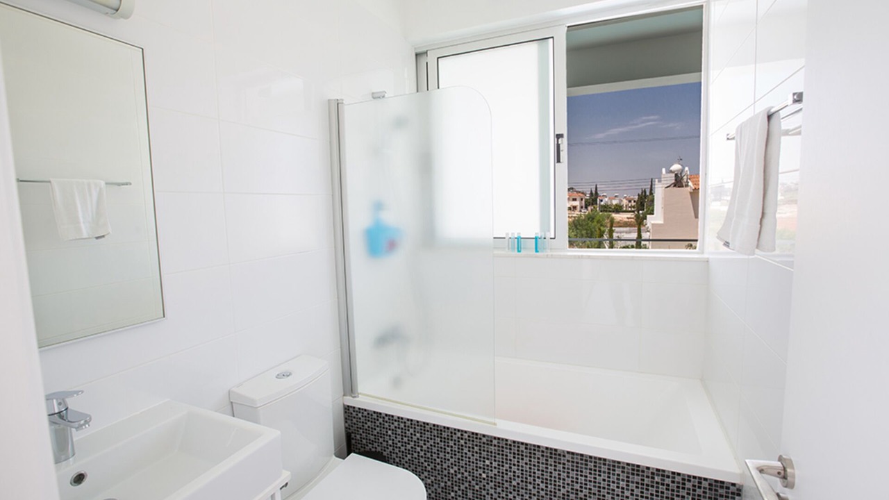 Photo of Bathroom in Protaras