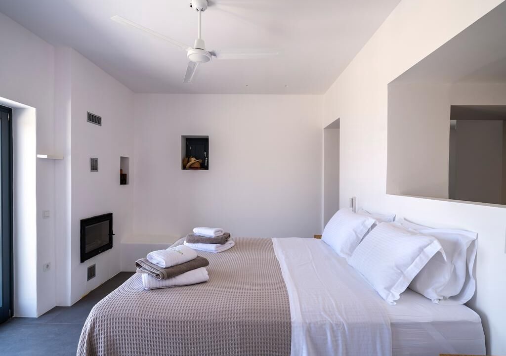 Photo of Bedroom in Paros