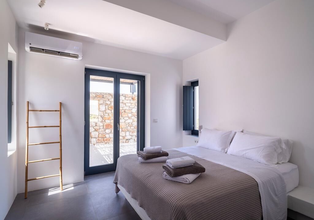 Photo of Bedroom in Paros