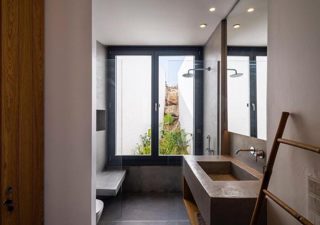 Photo of Bathroom in Paros
