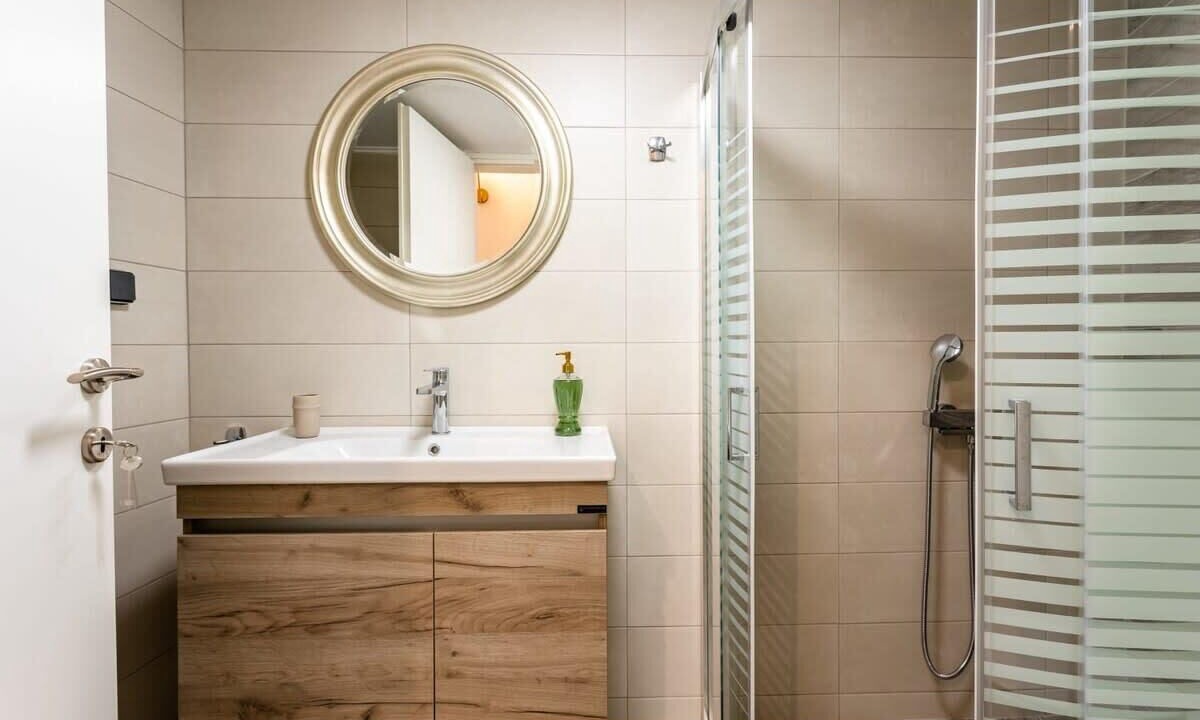 Photo of Bathroom in Valira