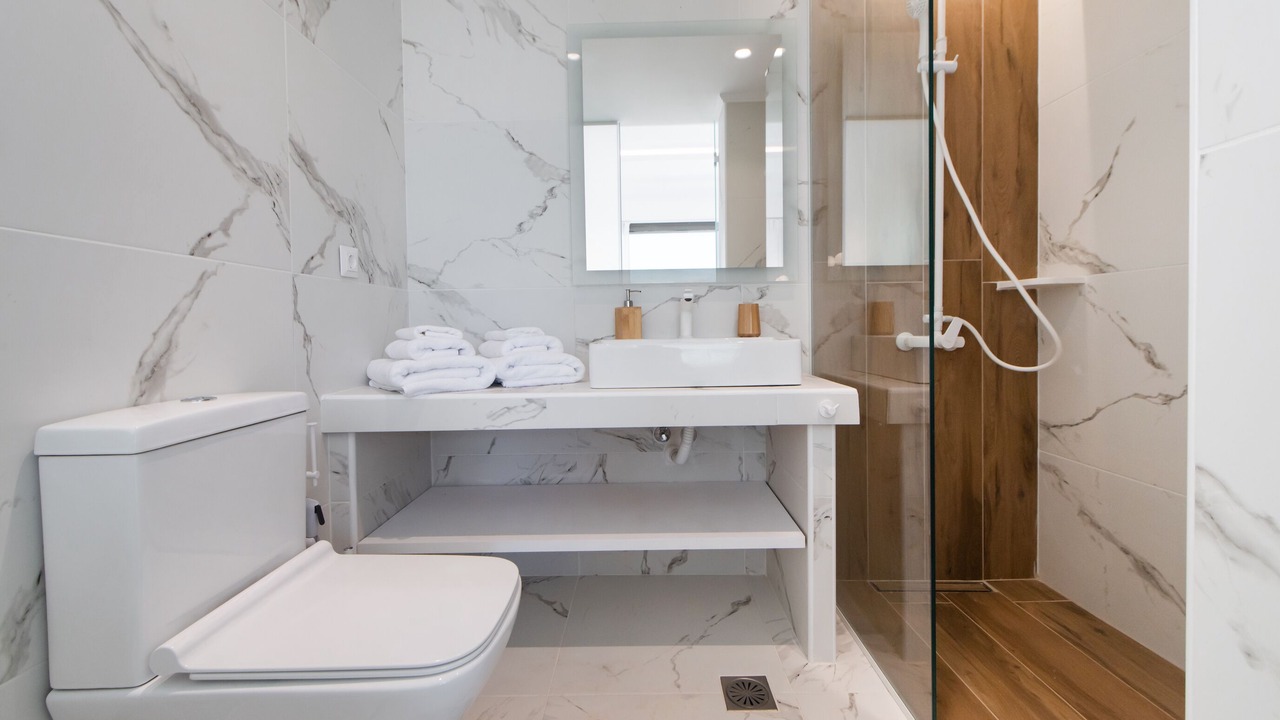 Photo of Bathroom in Agios Ioannis