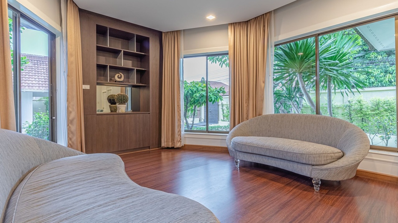 Photo of Livingroom in Nong Prue