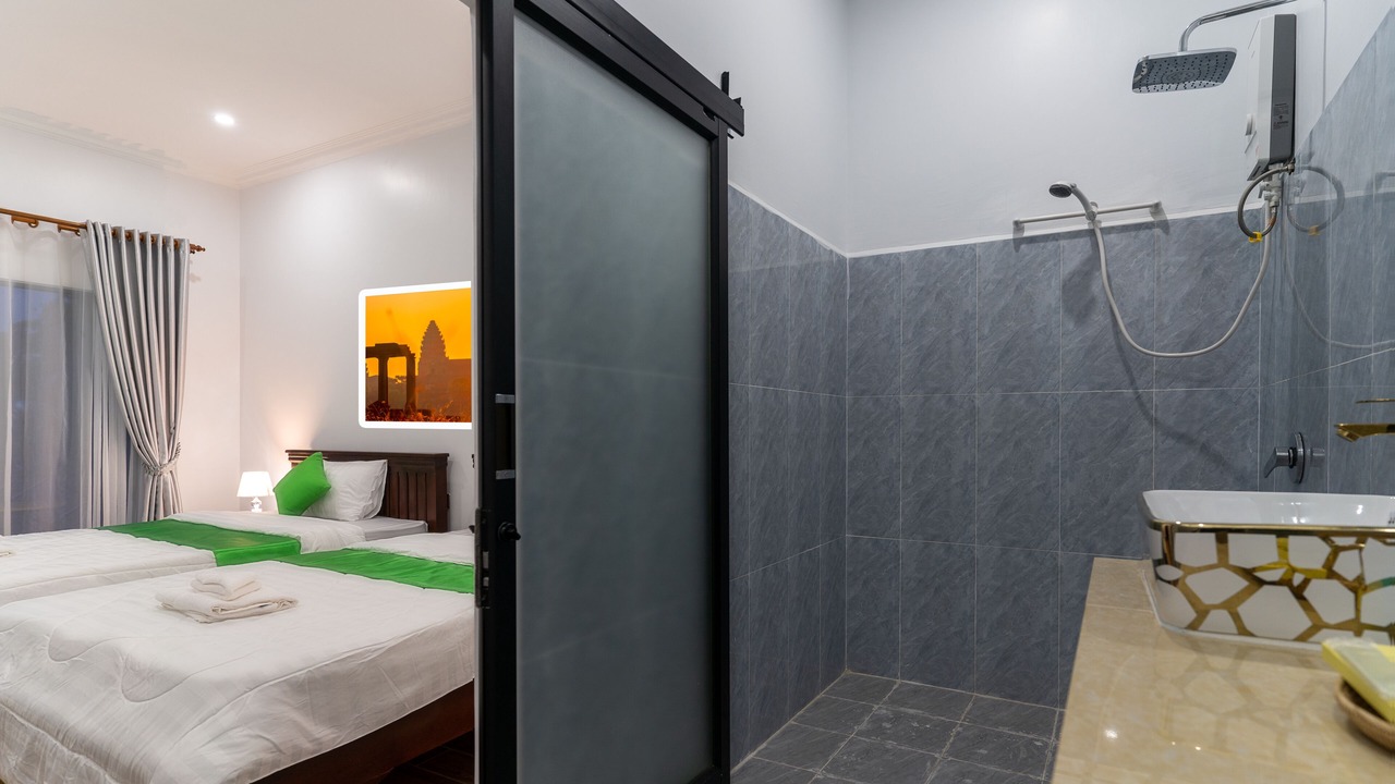 Photo of Bathroom in Sangkat Sla Kram