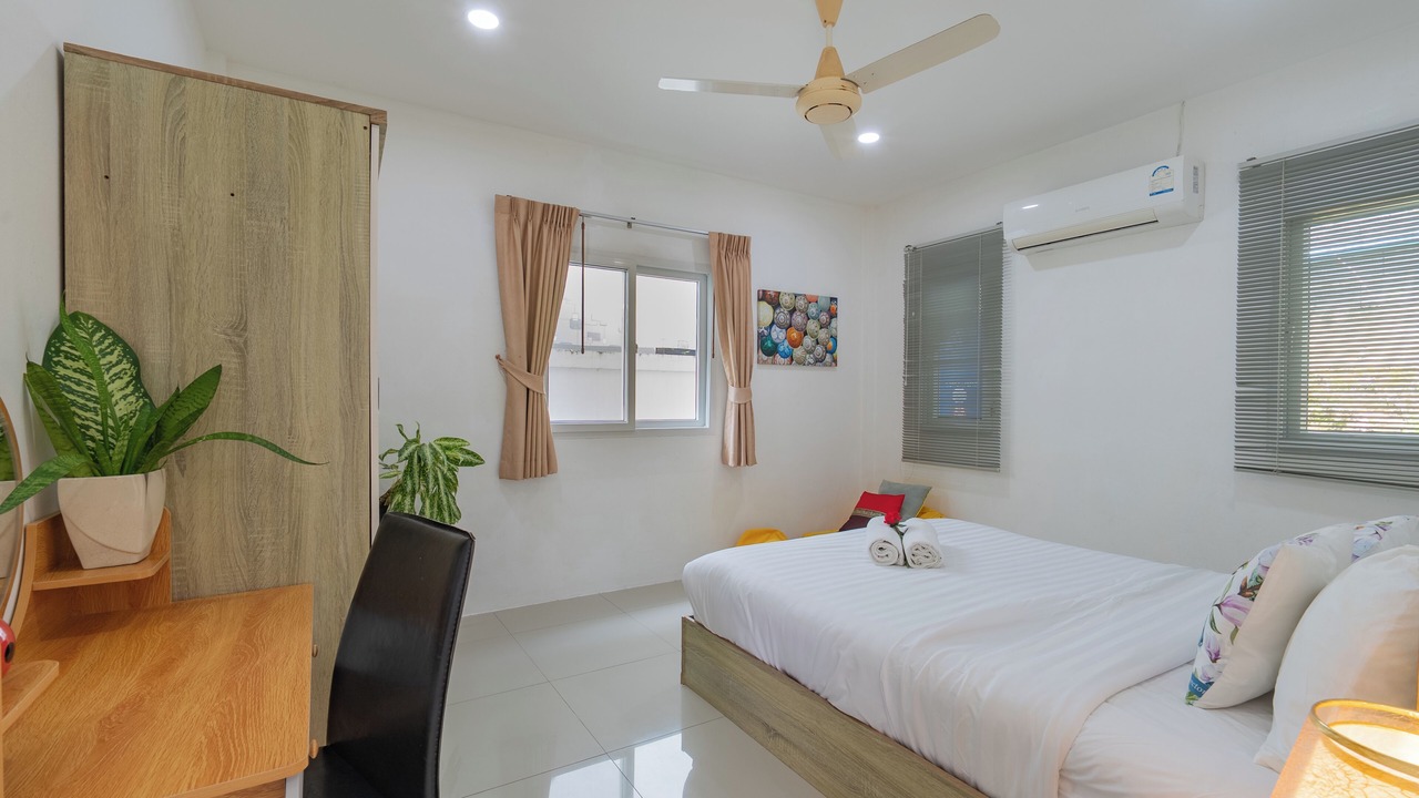 Photo of Bedroom in Chalong