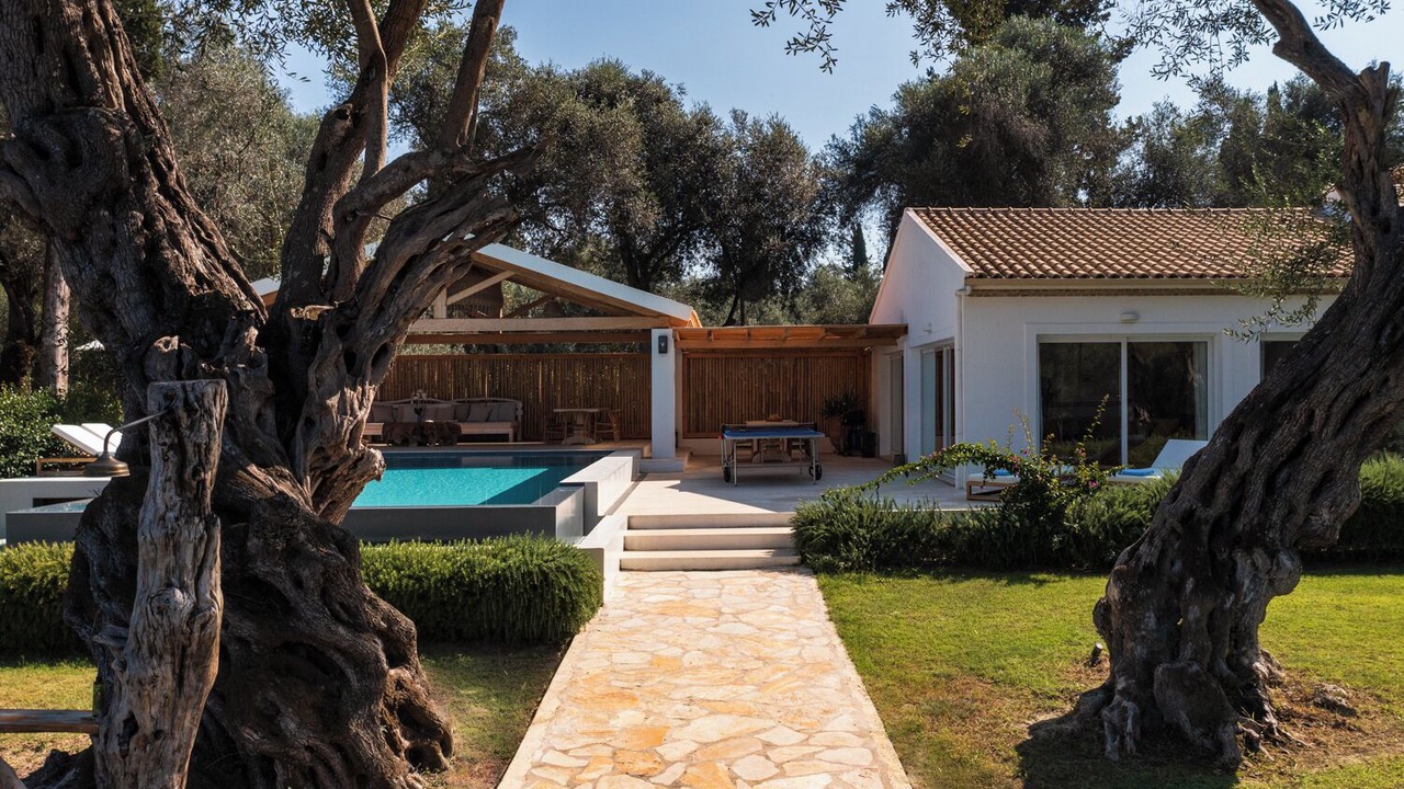 Photo of Outdoor in Molos