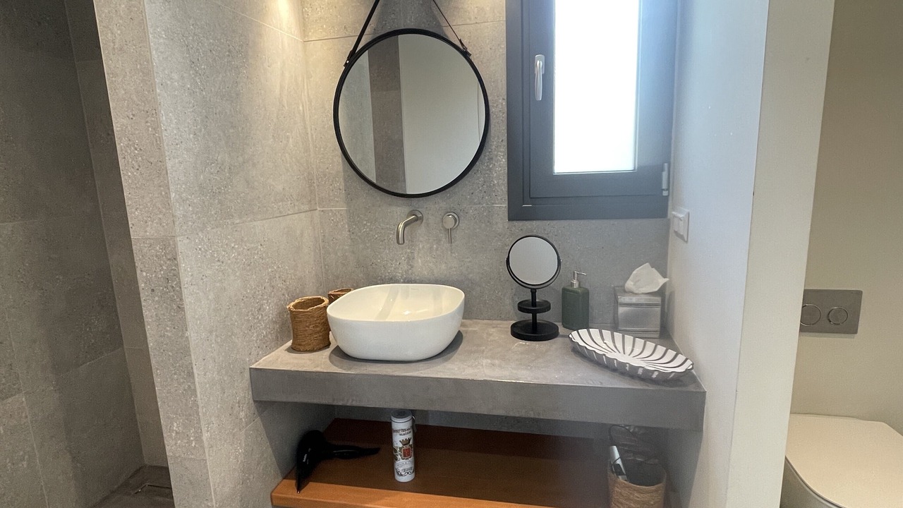 Photo of Bathroom in Alyfanta