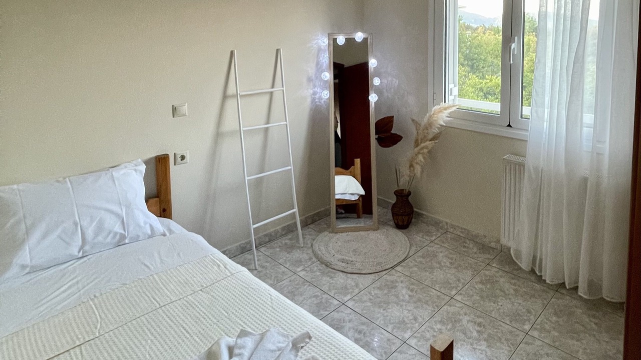 Photo of Bedroom in Vatolakkos